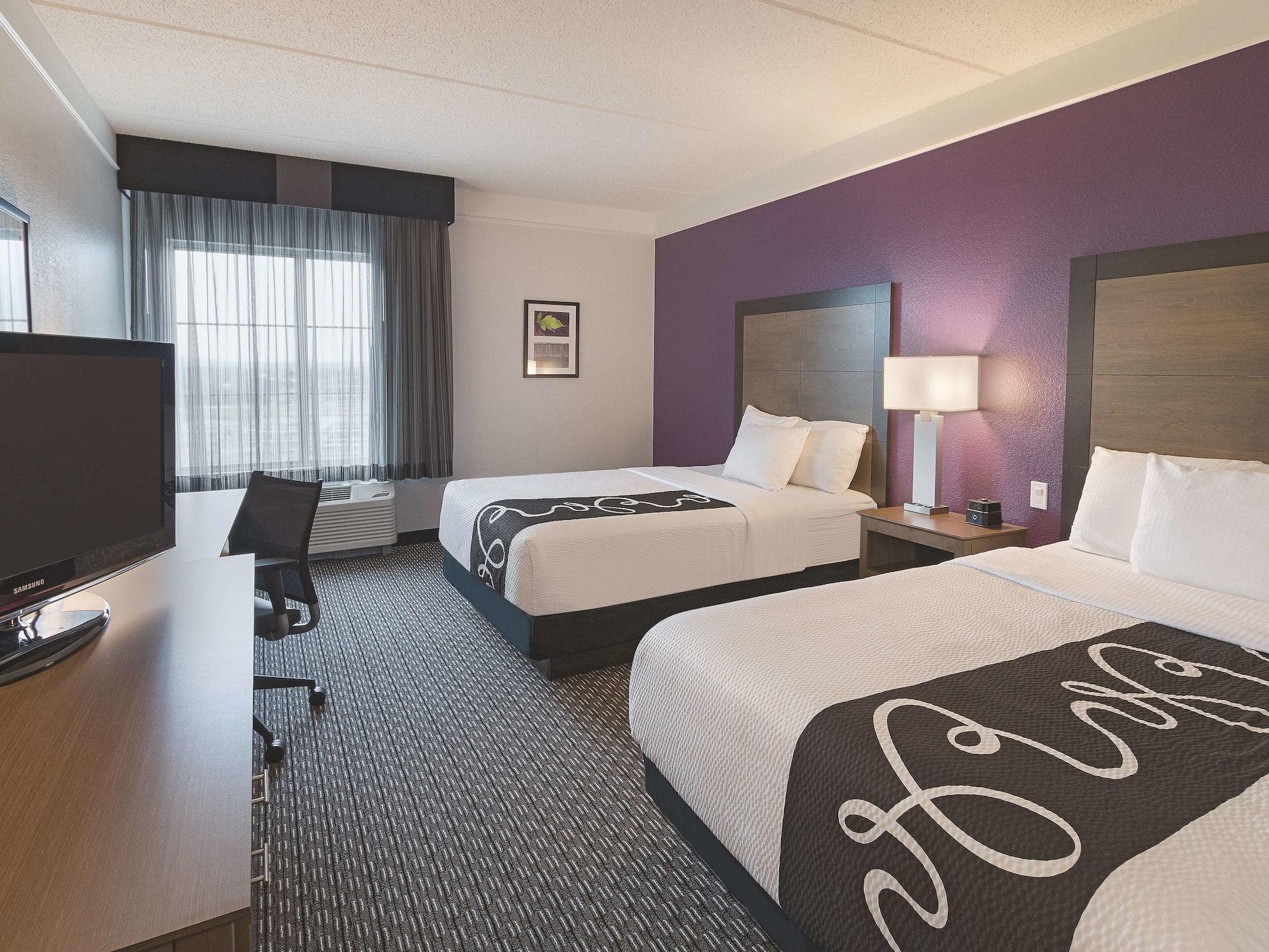 La Quinta By Wyndham Arlington North 6 Flags Dr Hotel Luaran gambar
