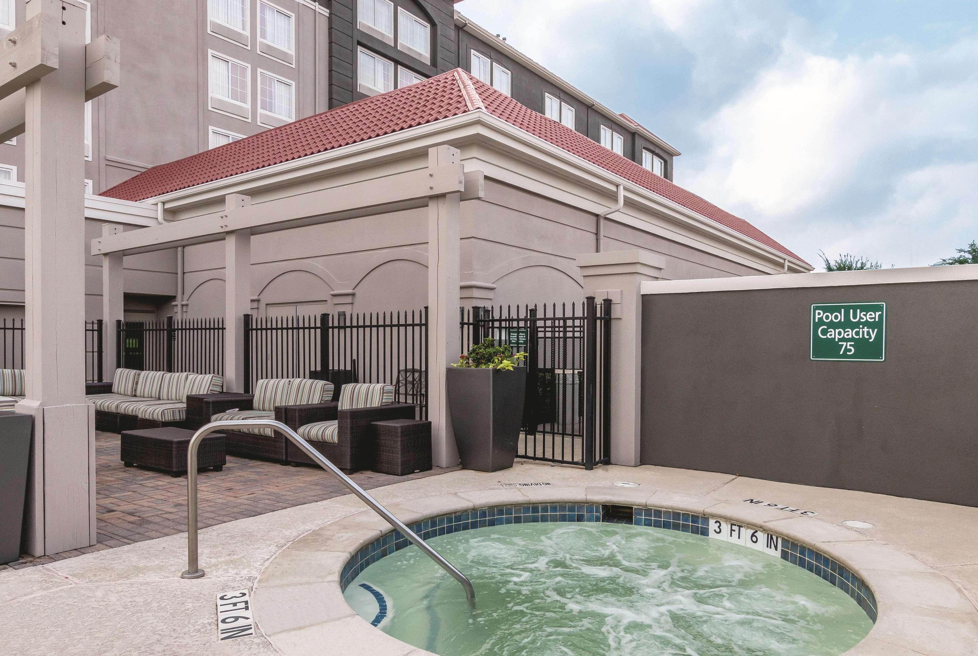 La Quinta By Wyndham Arlington North 6 Flags Dr Hotel Luaran gambar