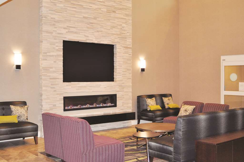 La Quinta By Wyndham Arlington North 6 Flags Dr Hotel Dalaman gambar