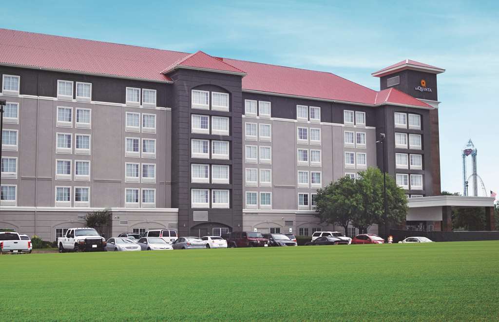 La Quinta By Wyndham Arlington North 6 Flags Dr Hotel Luaran gambar