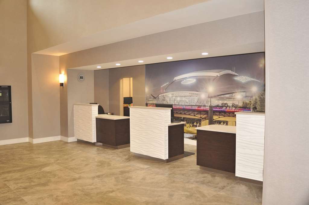 La Quinta By Wyndham Arlington North 6 Flags Dr Hotel Dalaman gambar