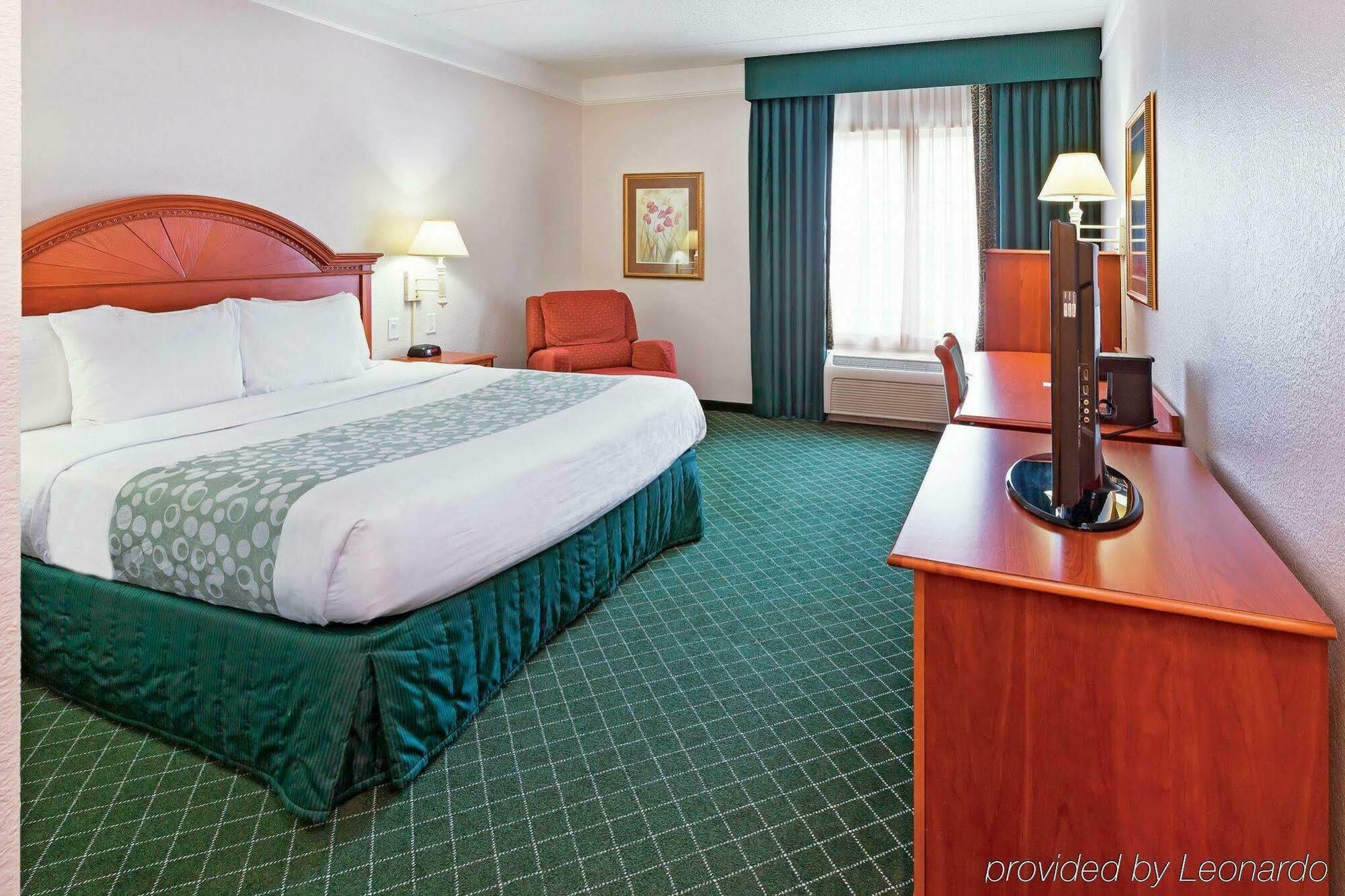 La Quinta By Wyndham Arlington North 6 Flags Dr Hotel Luaran gambar